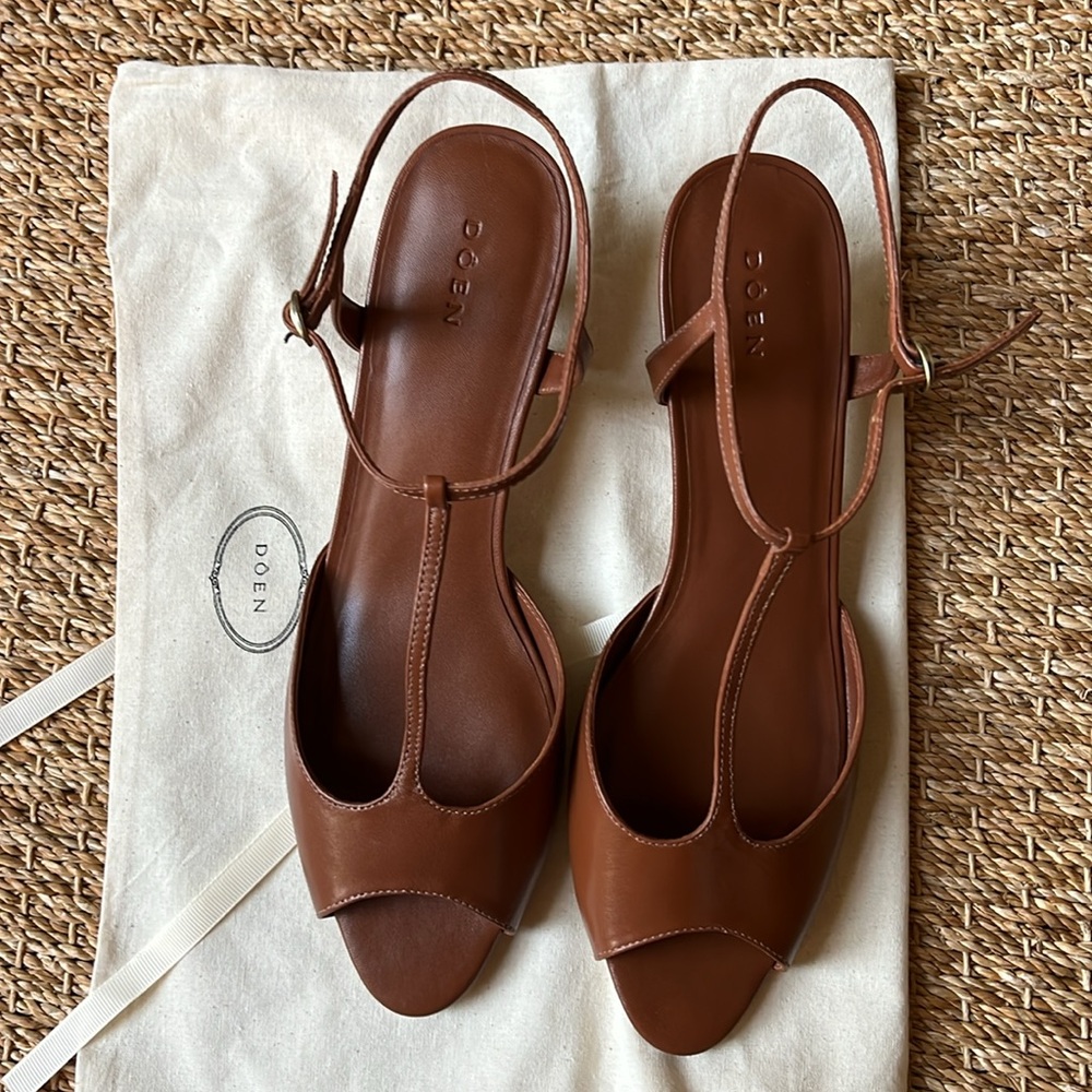 DÔEN Maisie Leather T-strap Heel | NEW